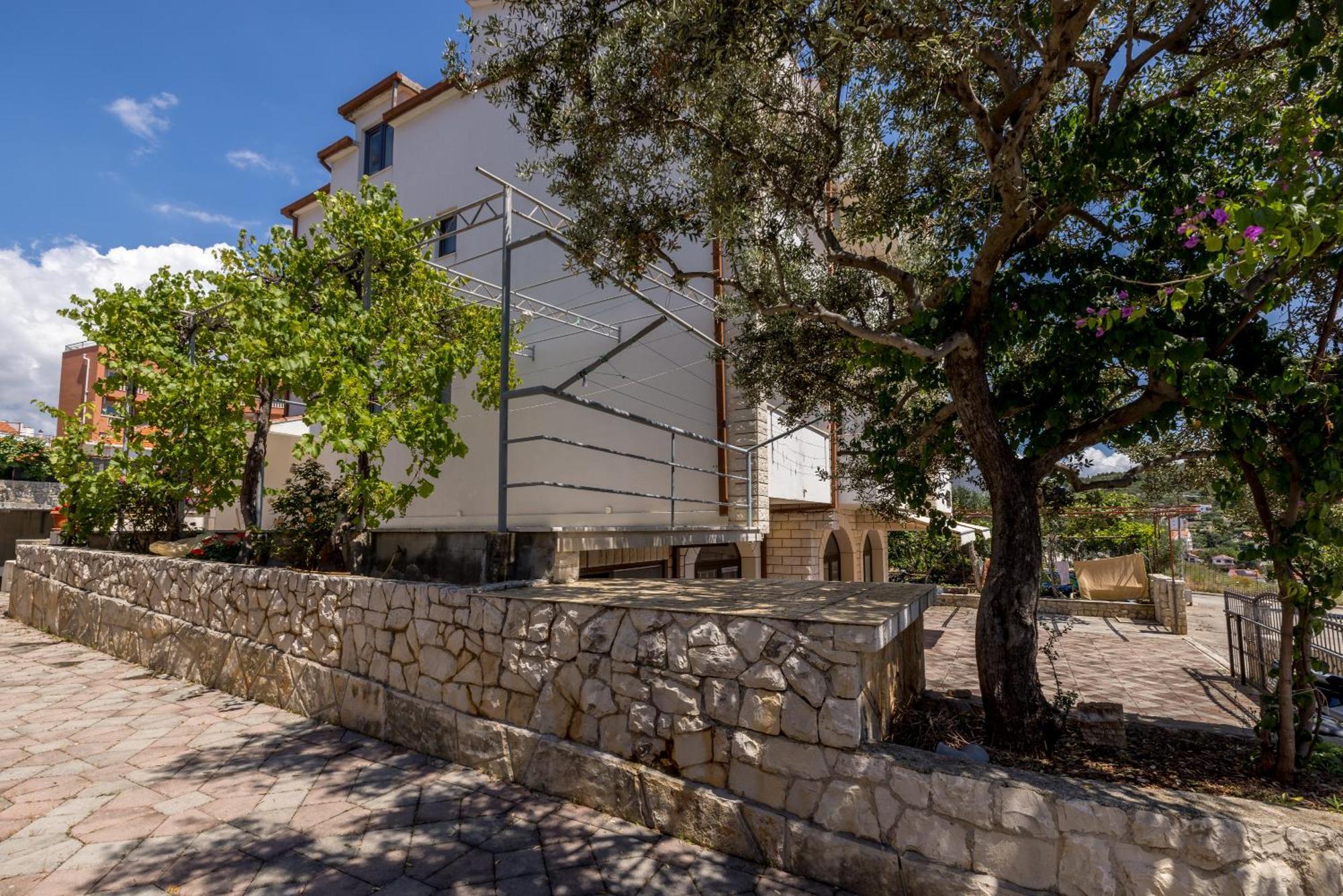 Holiday Home Krishto Trogir Exterior photo