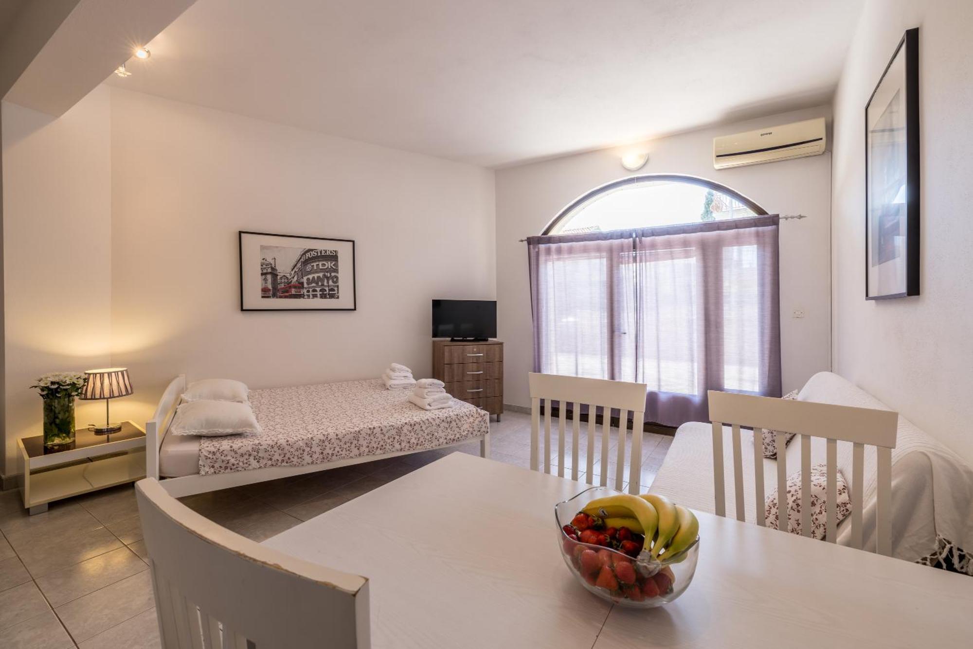 Holiday Home Krishto Trogir Exterior photo