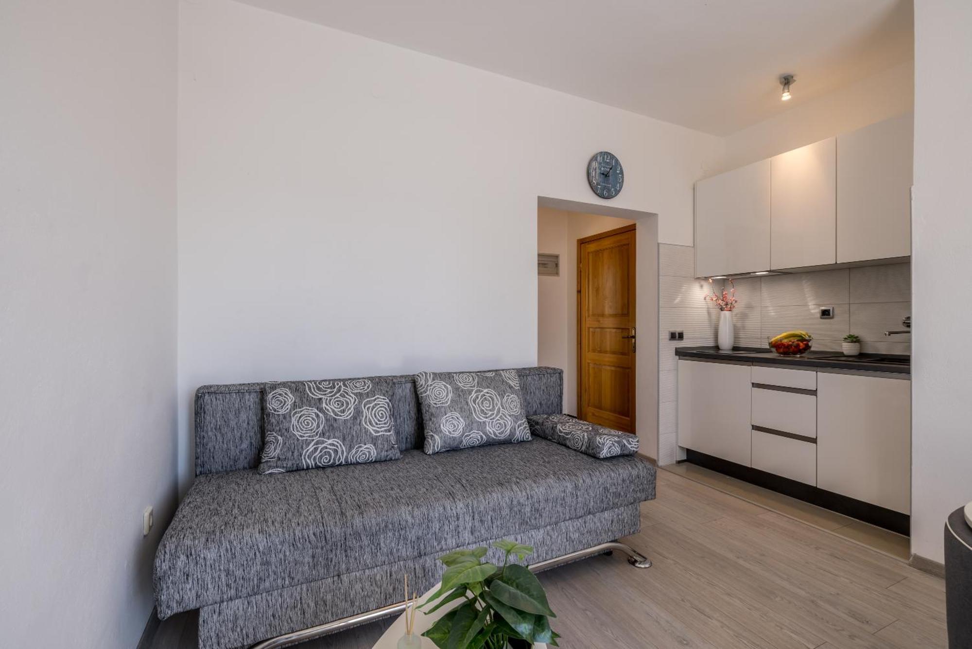 Holiday Home Krishto Trogir Exterior photo