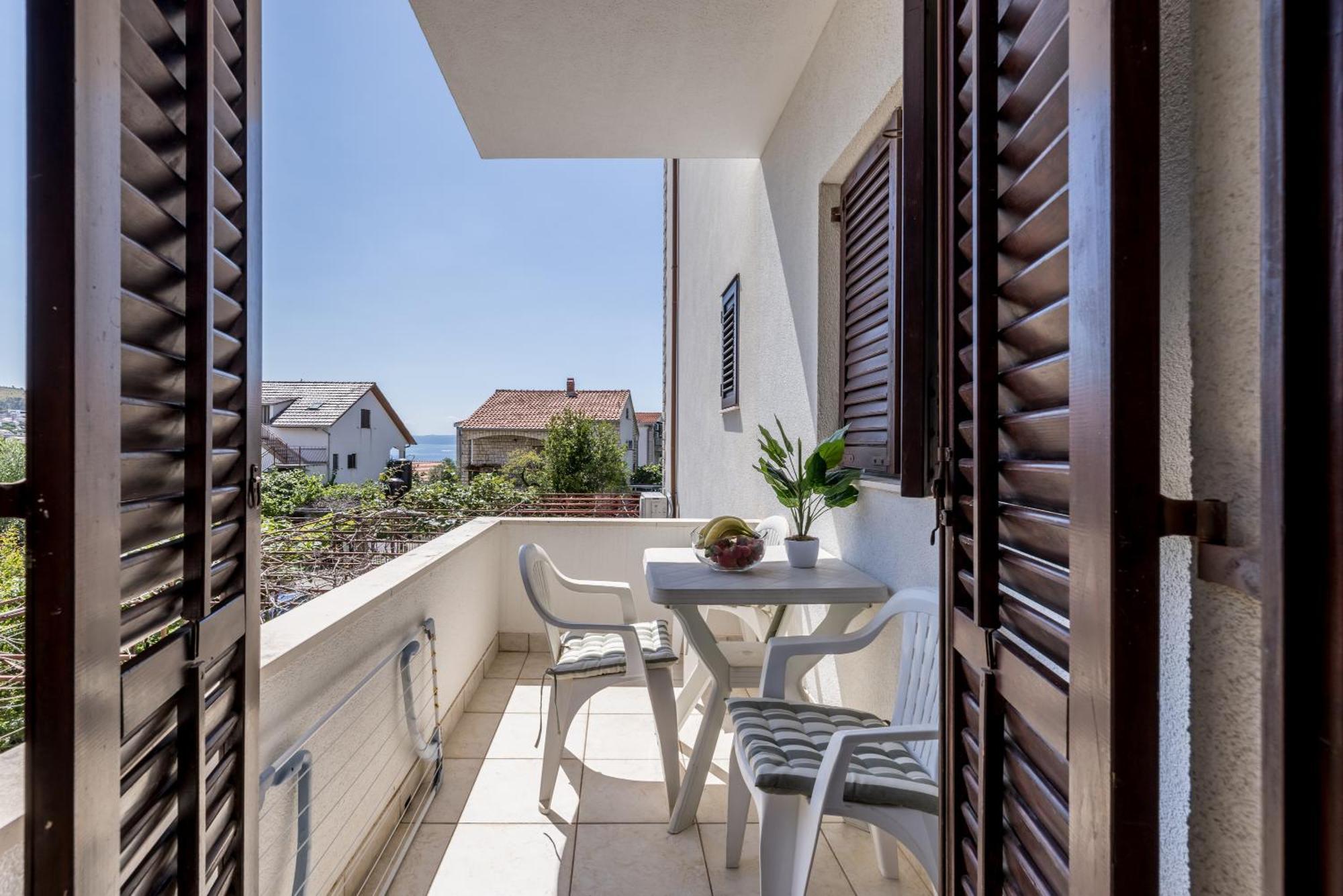Holiday Home Krishto Trogir Exterior photo