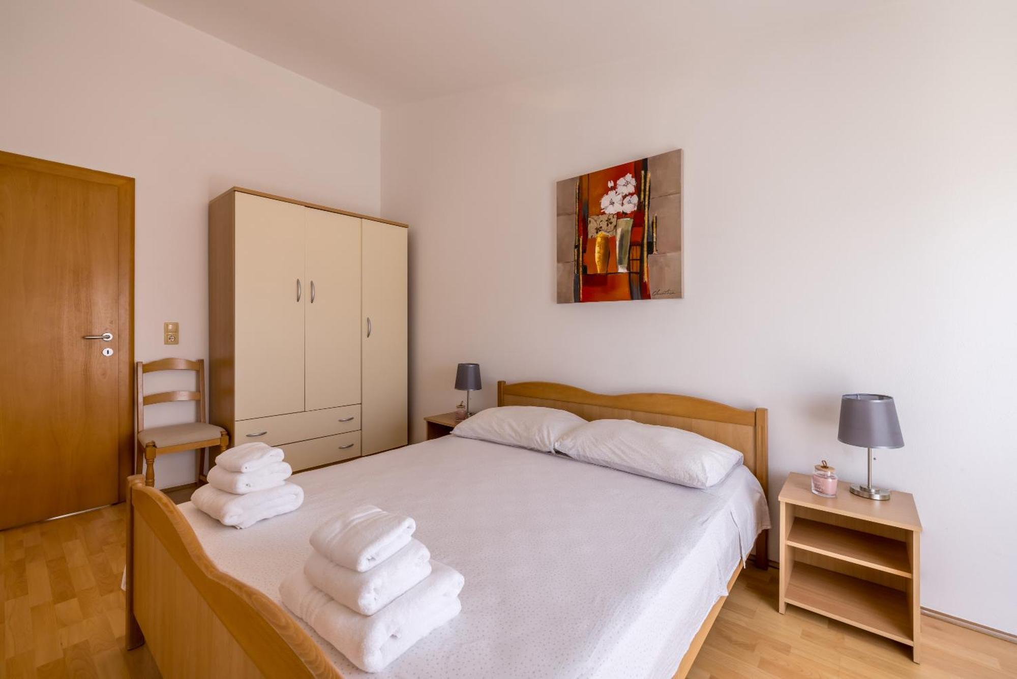 Holiday Home Krishto Trogir Exterior photo