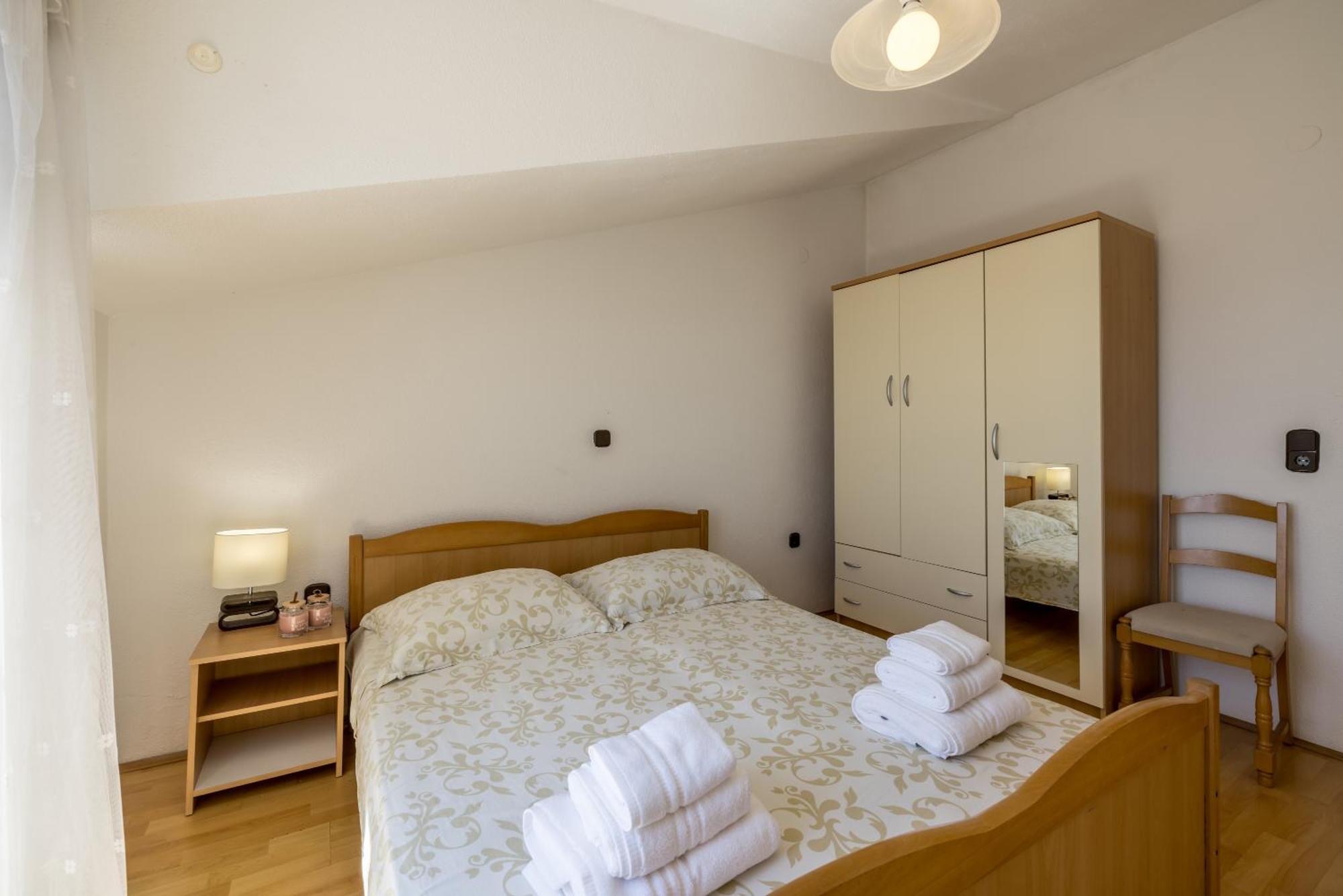 Holiday Home Krishto Trogir Exterior photo
