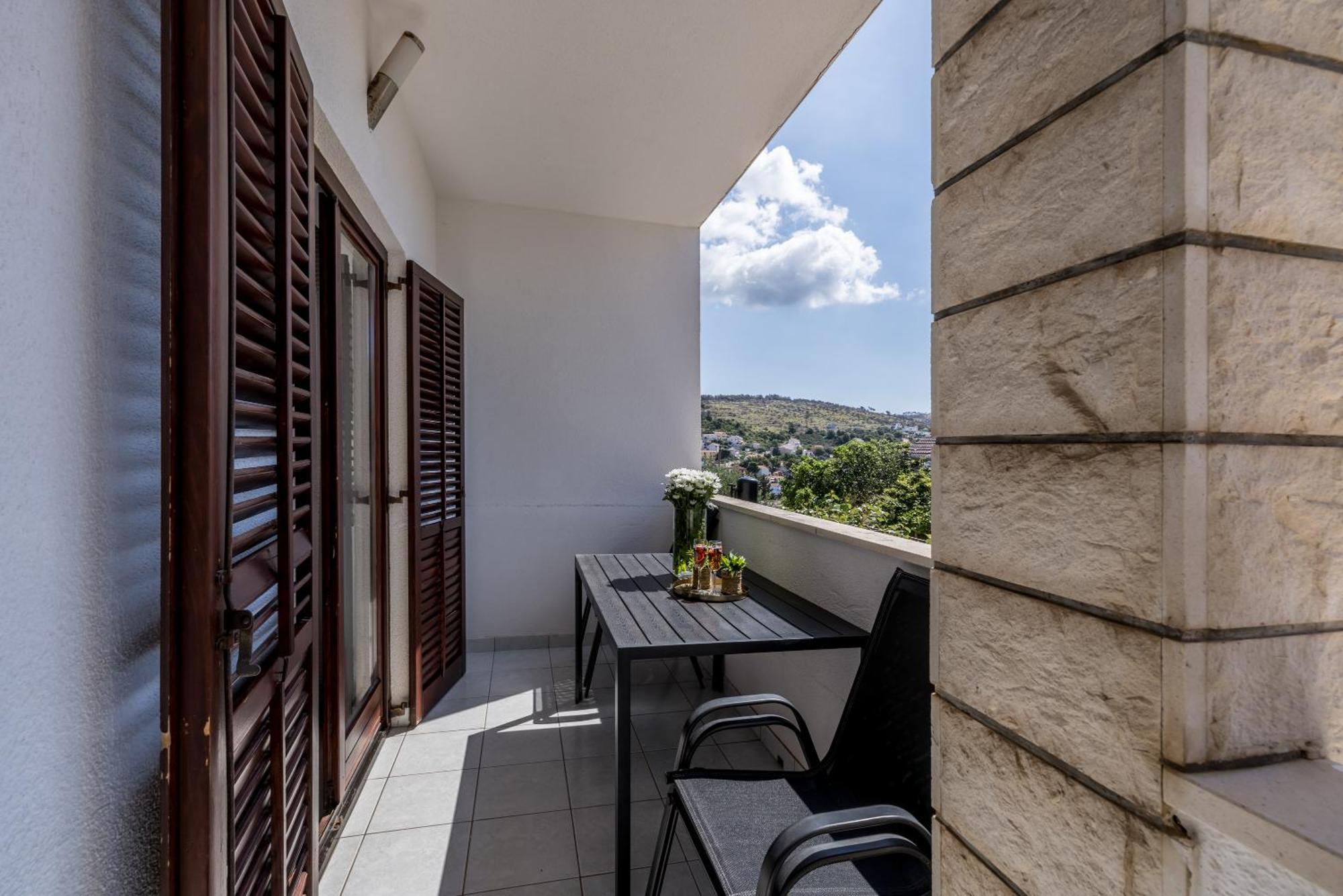 Holiday Home Krishto Trogir Exterior photo
