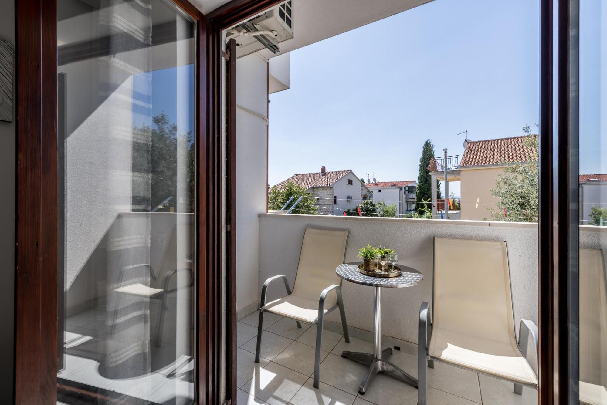 Holiday Home Krishto Trogir Exterior photo